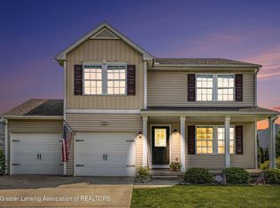 15090 Loxley Ln, Lansing, MI 48906