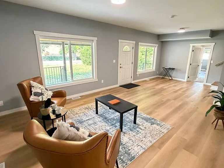 28411 Liberty Rd — Photo 3