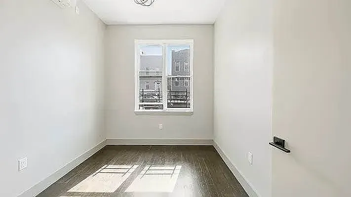 85 Stanhope St #1A — Photo 7