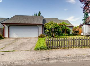 10020 NE 71st St, Vancouver, WA 98662
