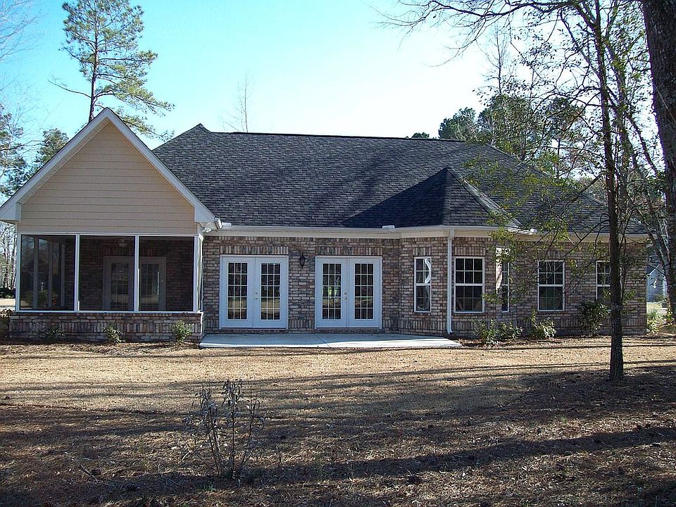 Back facing golf course