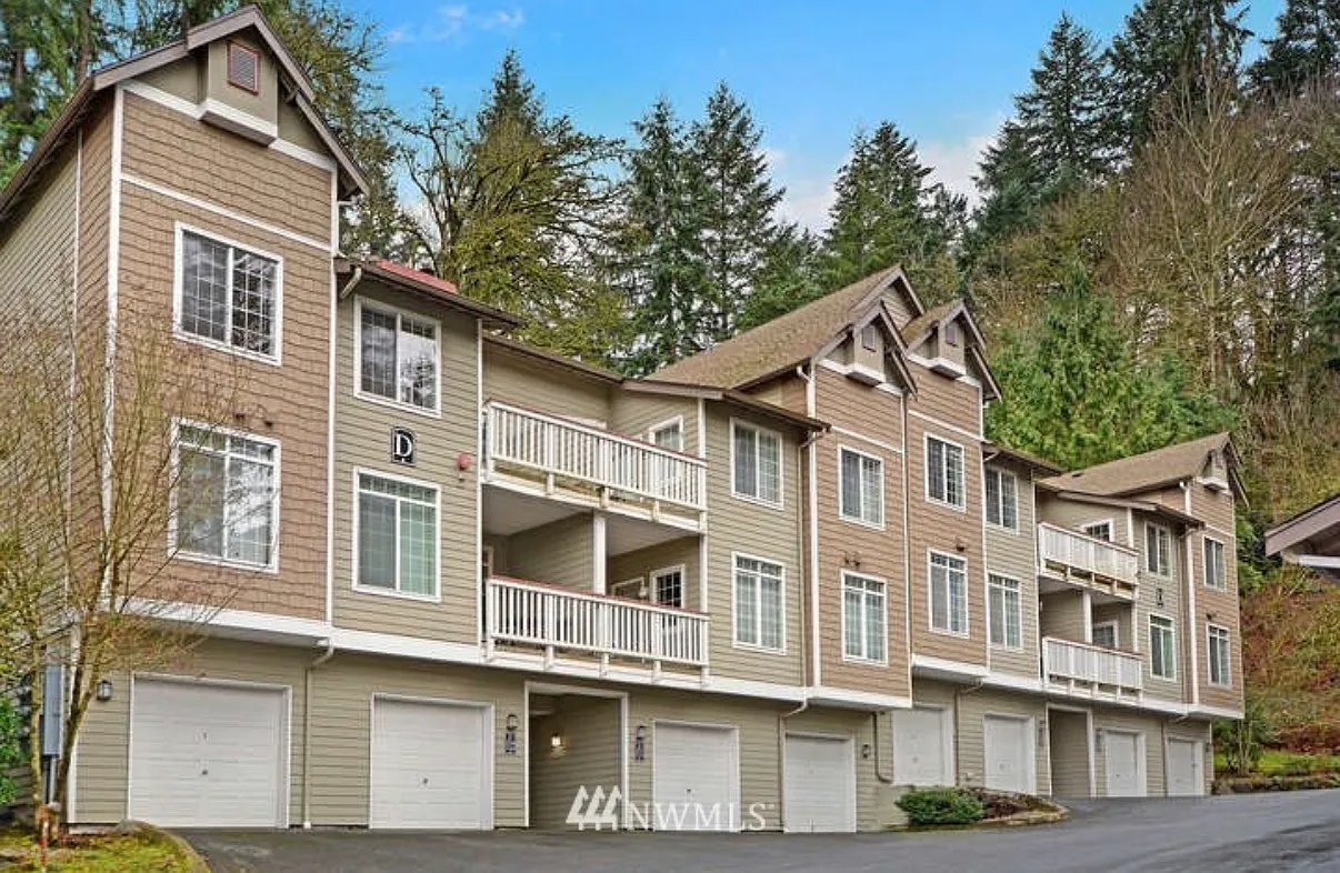 2 bed, 1086 sqft, $2,800 — Photo 1