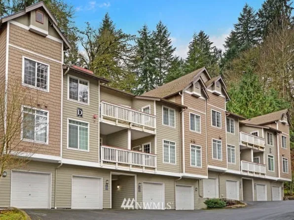 18505 SE Newport Way Unit D216, Issaquah, WA 98027