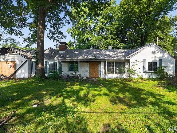 2nd image of 35 Robert Ave