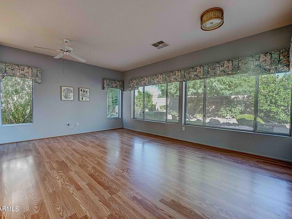 3rd image of 22301 N CHEYENNE Drive