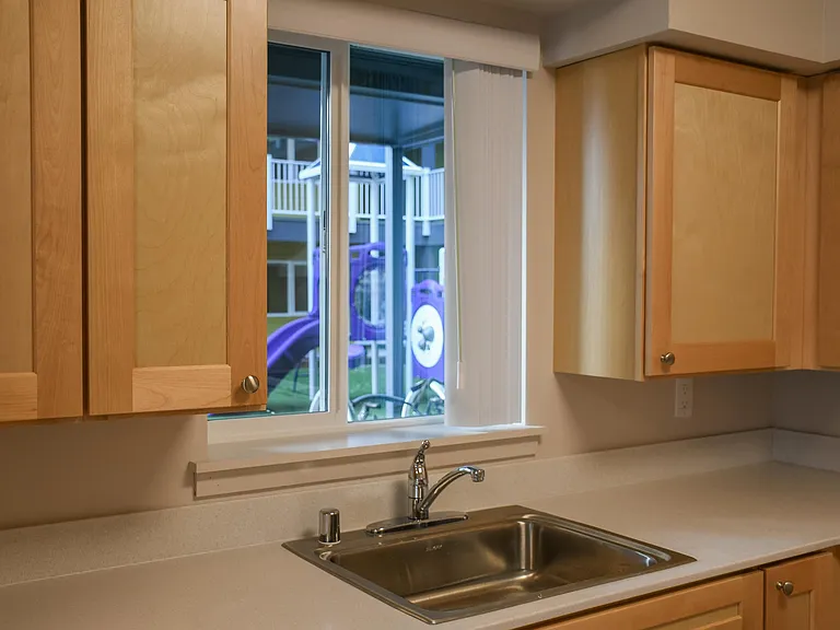 Kirkland Heights Apartments — Photo 26