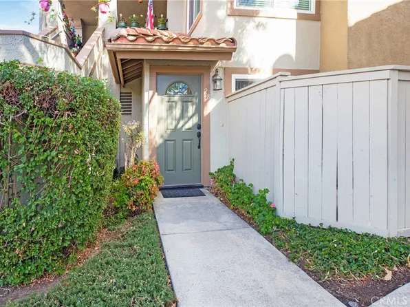 28 Vista Barranca #52, Rancho Santa Margarita, CA 92688