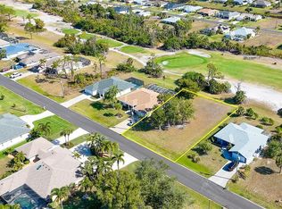 70 Pinehurst Pl #680, Rotonda West, FL 33947