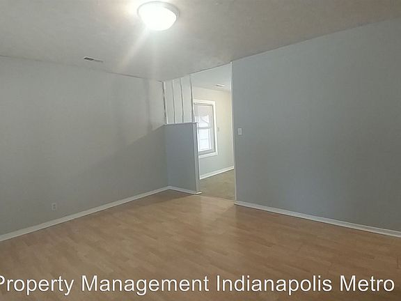 3rd image of 3545 N Taft Ave