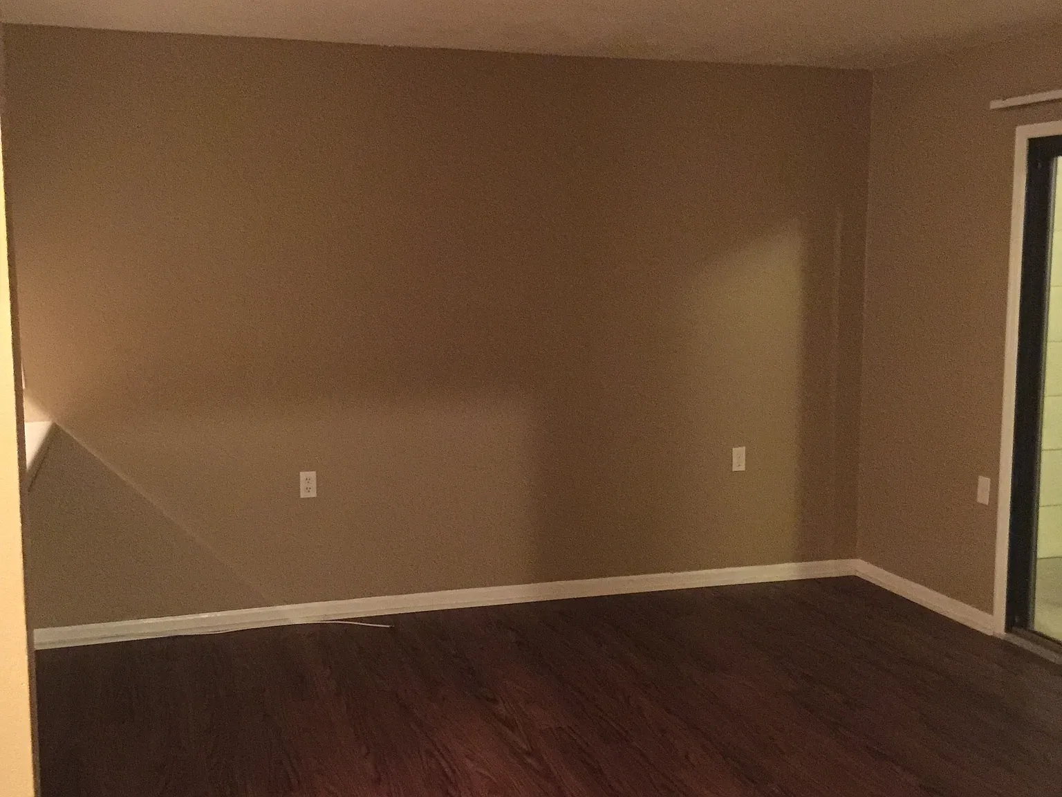 2 bed, 808 sqft, $995 — Photo 4