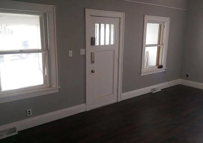 115 N Covell Ave #1 — Photo 4