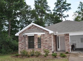 961 Oak Lynn Dr, Willis, TX 77378