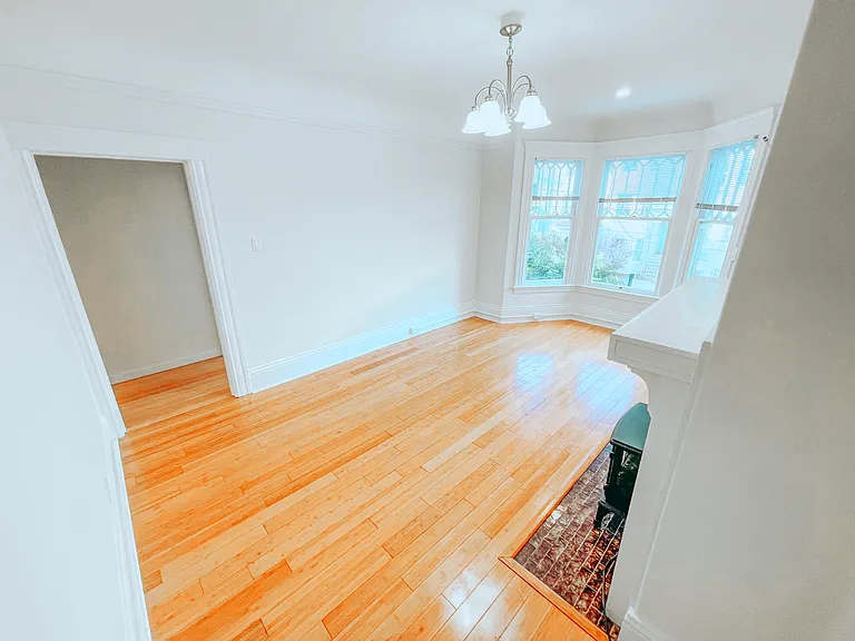121 Carl St #3 — Photo 13