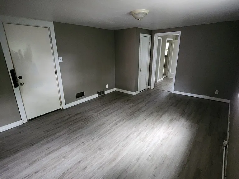 617 S 16th St #3 — Photo 2