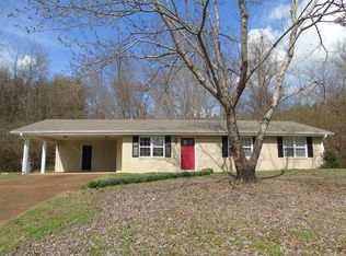 661 Rivermont Rd, Florence, AL 35634