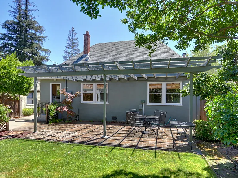 450 Coloma Way — Photo 36