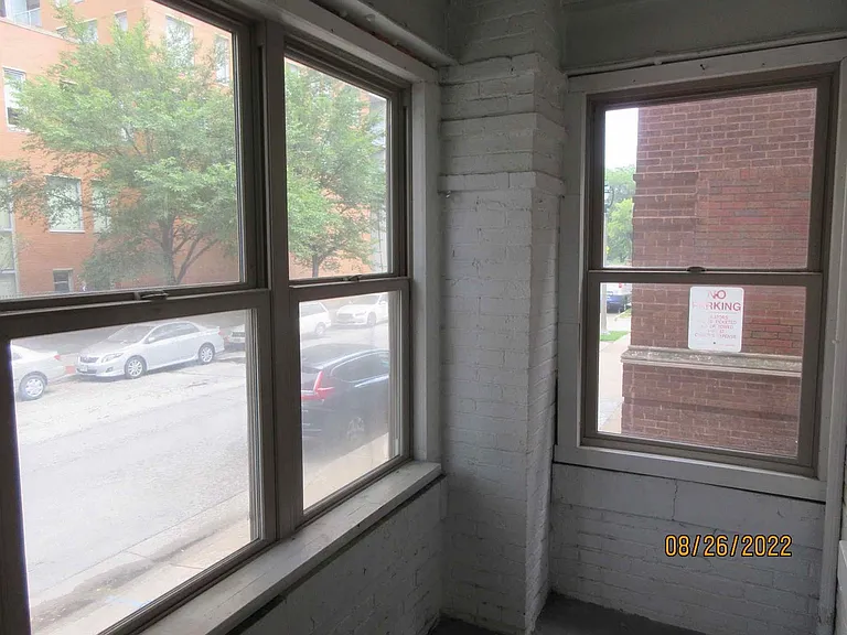 1982 N Prospect Ave #1B — Photo 11