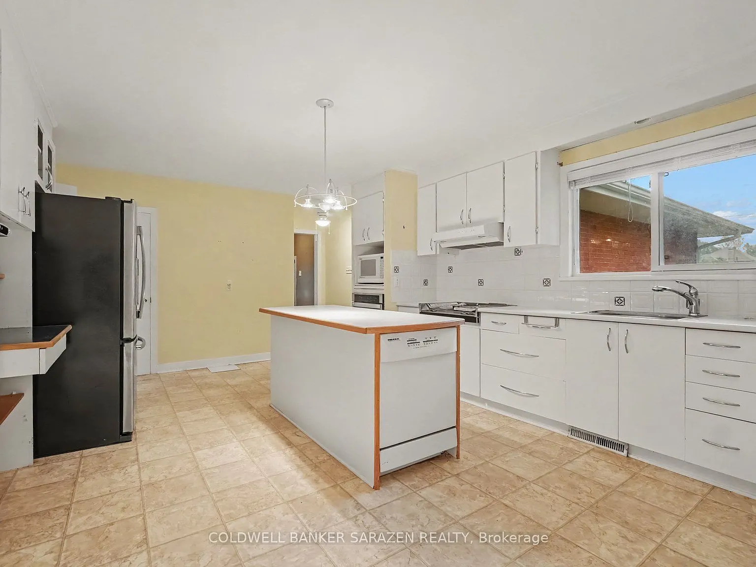 3 bed, $3,500 — Photo 4