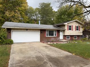 23647 River Lake Ct, Elkhart, IN 46516