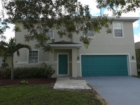 391 Shadow Lakes Dr, Lehigh Acres, FL 33974