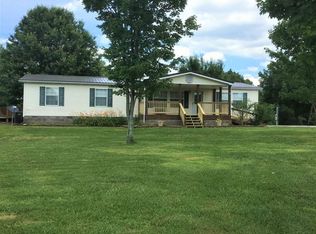 1616 Chestnut Grove Rd, Columbia, KY 42728