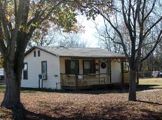 514 Ruddy St, Lockhart, TX 78644