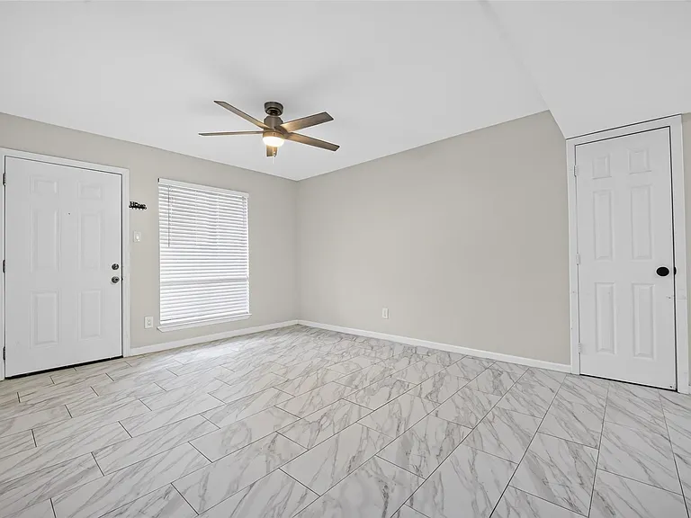 5929 Queensloch Dr #131 — Photo 11