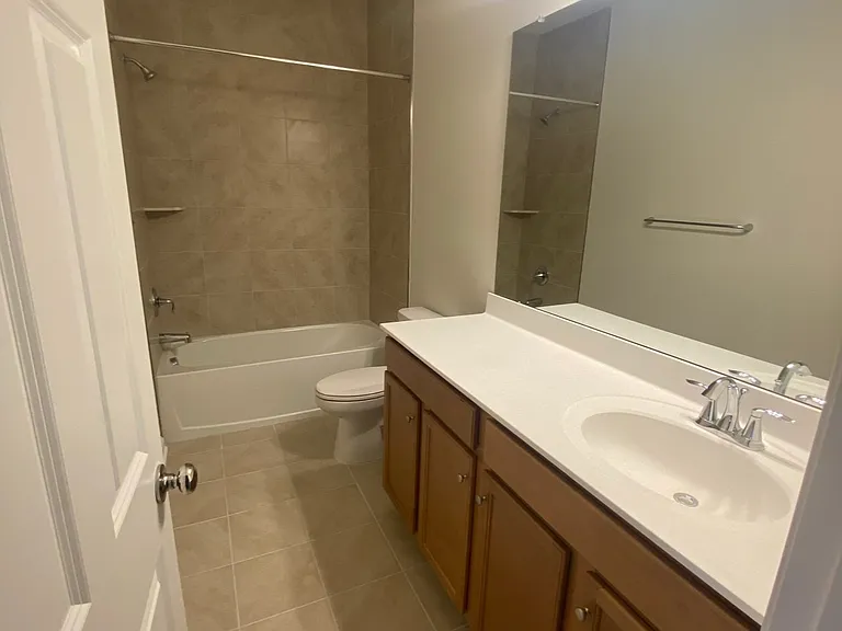 18 S Davenport St #1206 — Photo 8