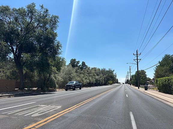 5th image of 1937 23rd Ave