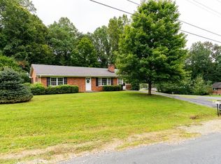163 Foreston Manor Dr, Madison Heights, VA 24572