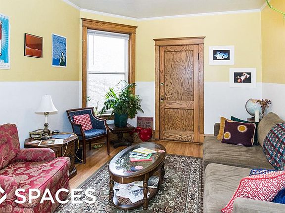 5th image of 2646 N Albany Ave #3R
