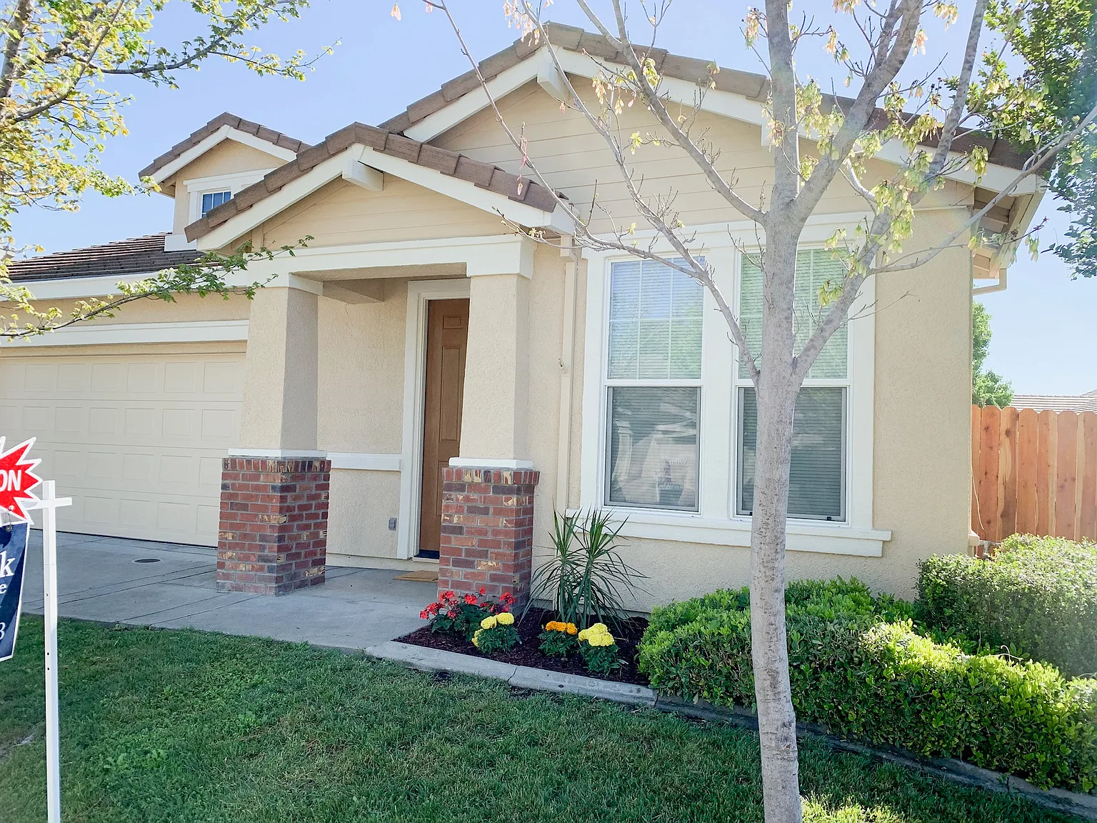 5918 Meeks Way photo 1