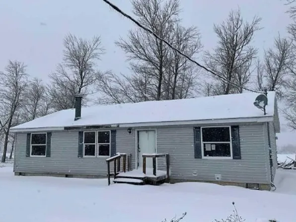 9941 E Sanborn Rd, Merritt, MI 49667