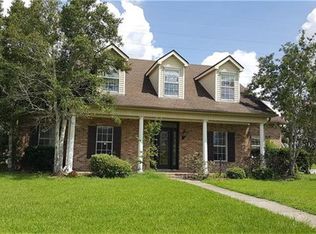 3313 Abbotswood Dr, Harvey, LA 70058