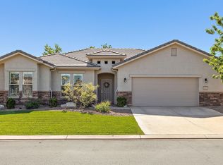 4973 S Grapevine Dr, St George, UT 84790