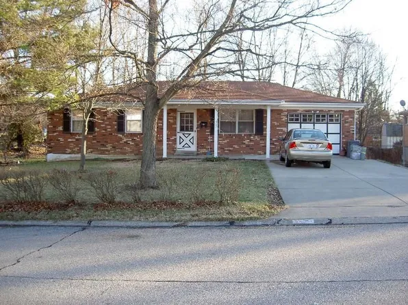 55 Circle Dr, Florence, KY 41042