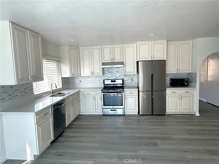 2622 E Marlena St #2622 — Photo 4
