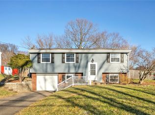 2700 Sapling St, Allison Park, PA