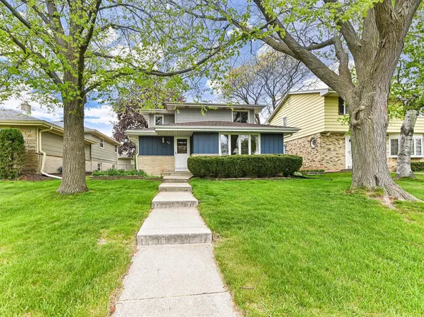 4327 N 99th STREET, Wauwatosa, WI 53222