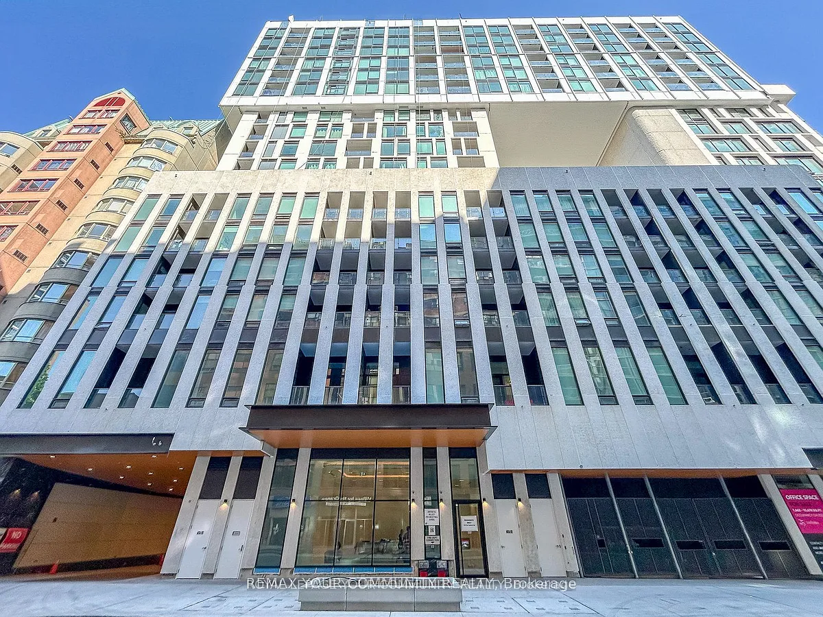 Building Photo - 238 Simcoe St #2001
