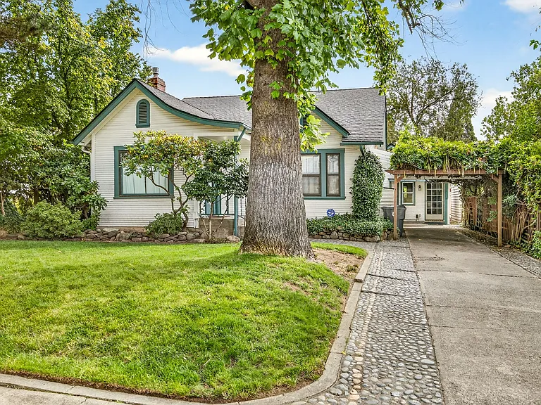 1306 Reddy Ave — Photo 1