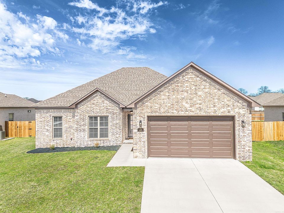 1st image of 23 Dandelion Dr