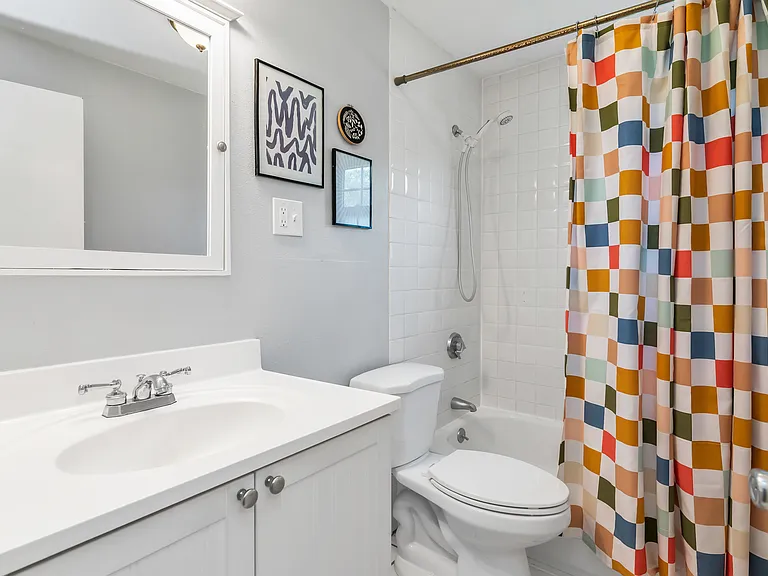 23 Edgelawn Ave #6 — Photo 15
