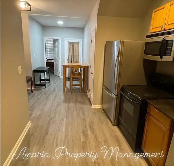 1413 Meridian Pl NW #1C — Photo 5