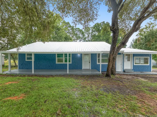 16935 SE 63rd Ln, Ocklawaha, FL 32179