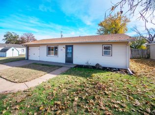 769 Hemlock Dr, Salina, KS 67401