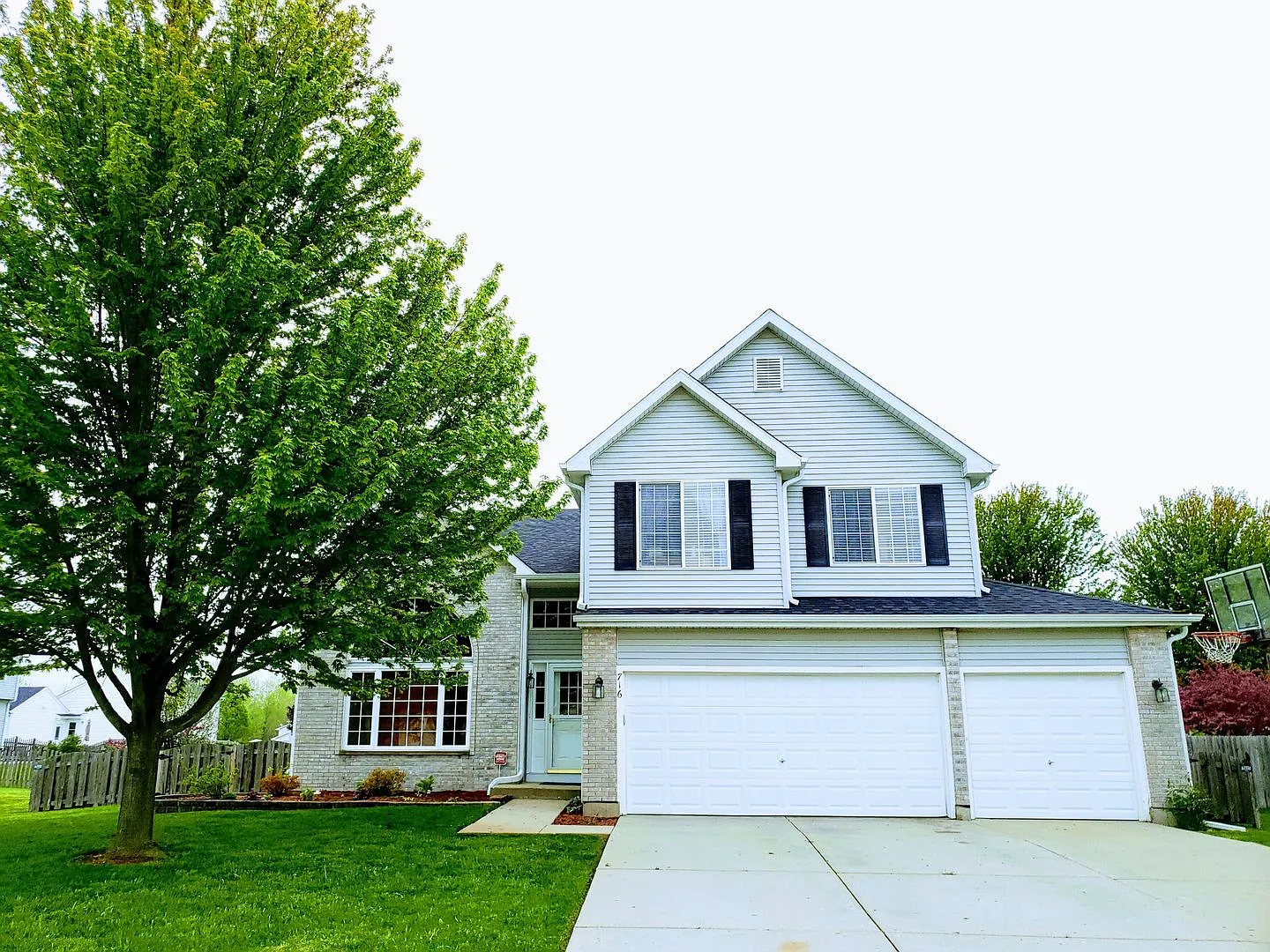 716 Wimbleton Trl photo 1