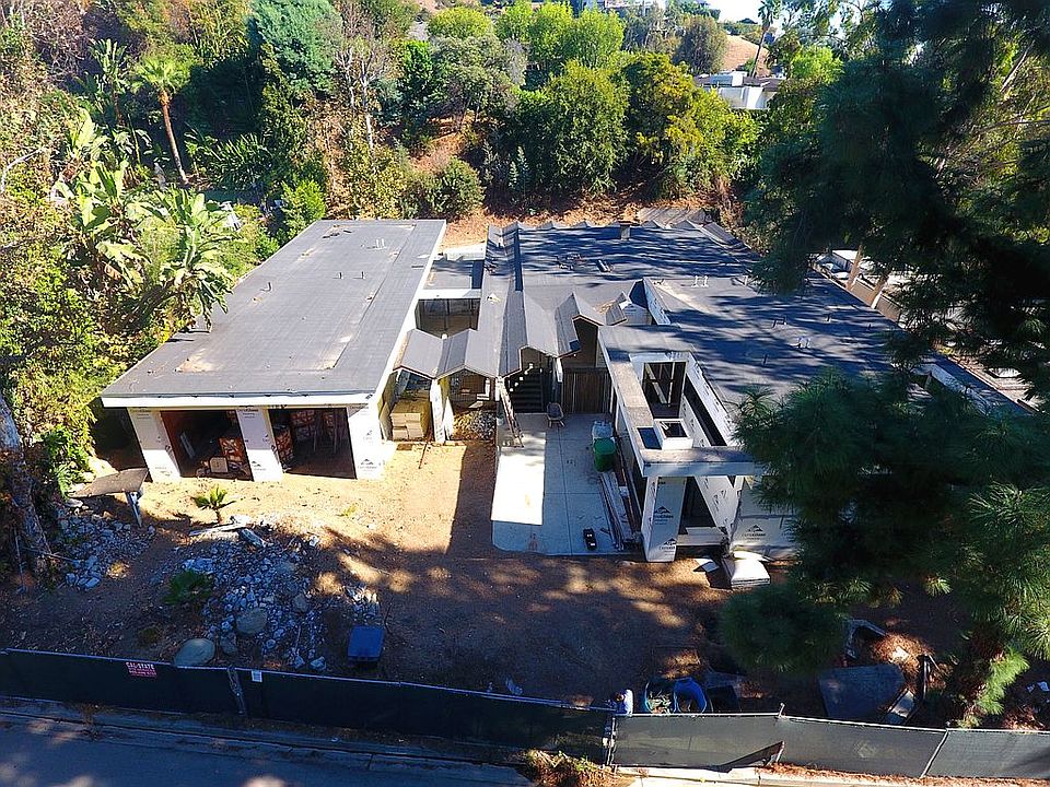 1st image of 1030 Loma Vista Dr