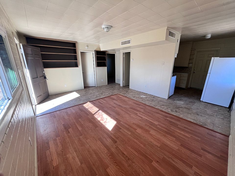 1st image of 2528 N Fontana Ave APT F