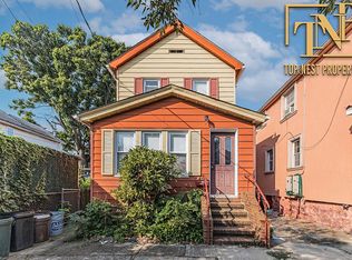 966 E 94th St, Brooklyn, NY 11236
